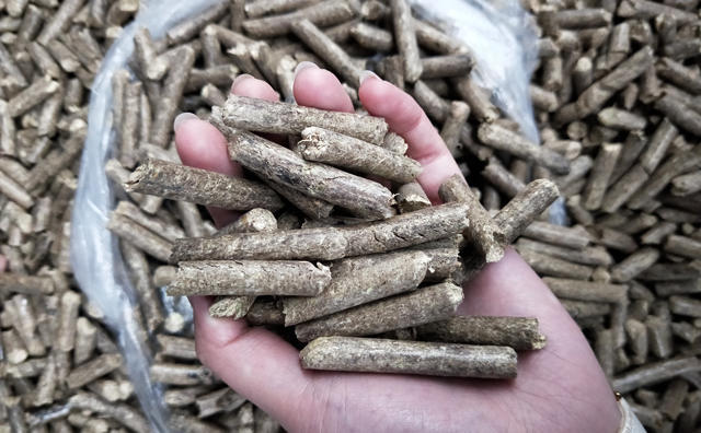 黑龍江秸稈顆粒機(jī)成型顆粒